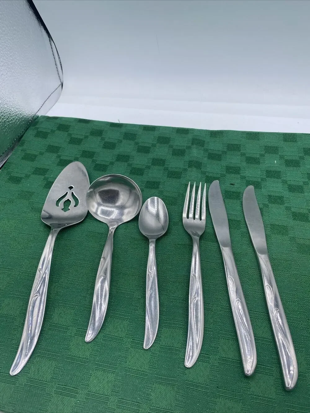 Superior Stainless USA Flatware Lot of 6-2/Butter Knives, 1/Spoon, 1/Fork, 2/Ser
